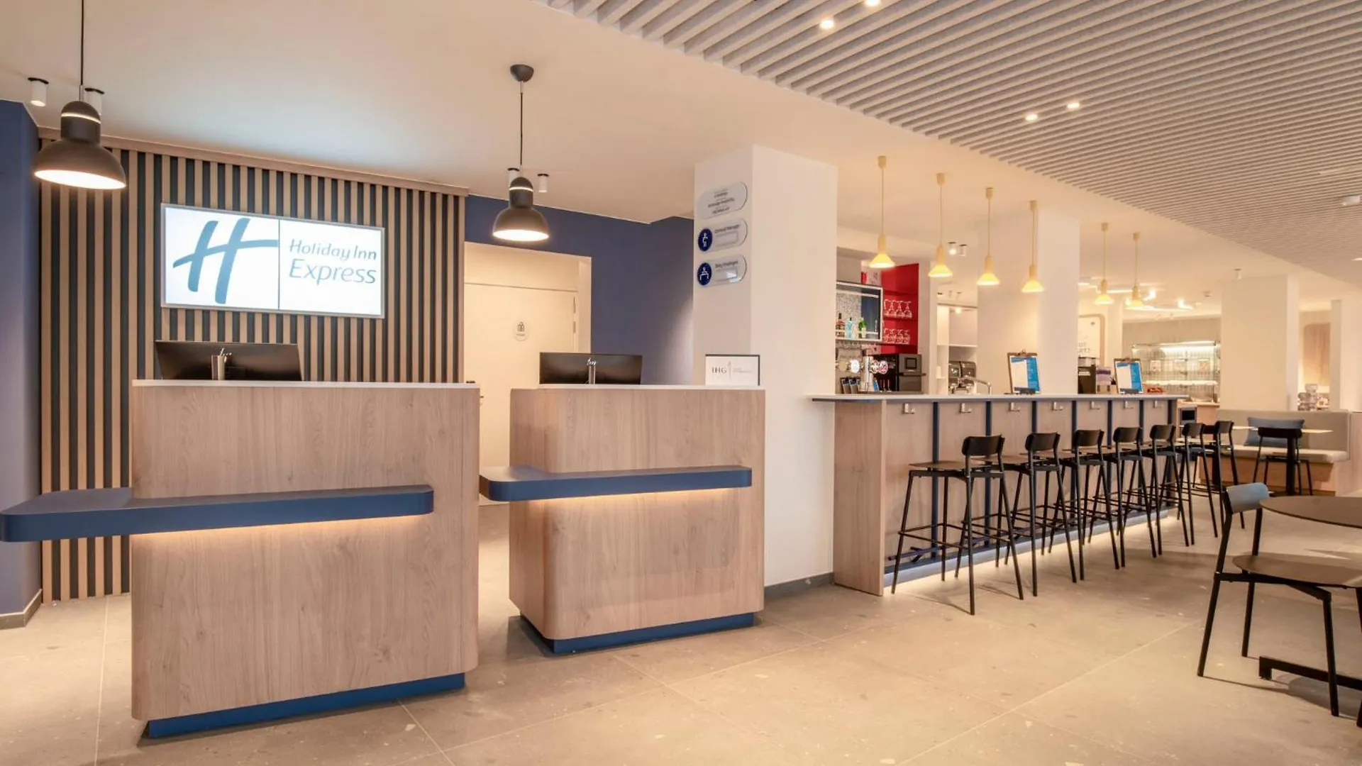 Holiday Inn Express & Suites Ghent By Ihg Belgio