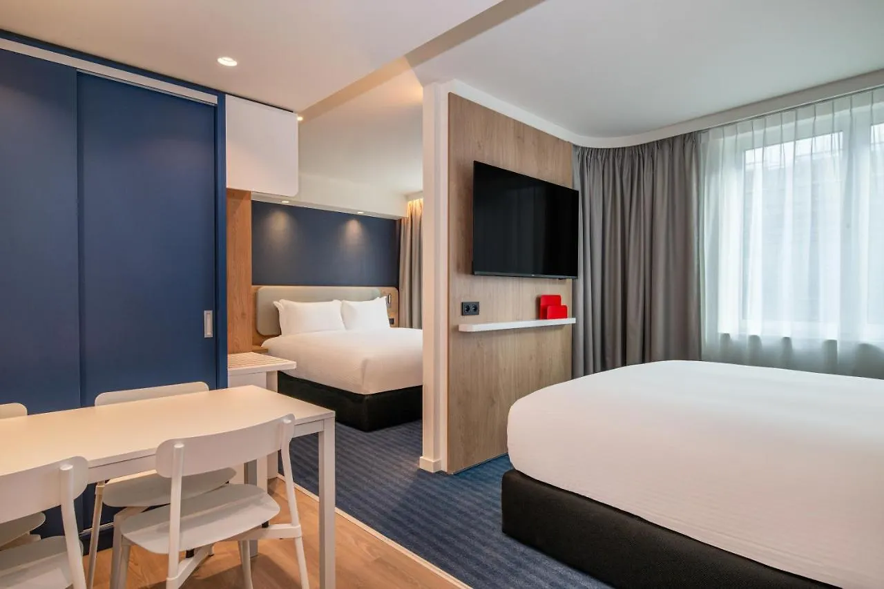 Holiday Inn Express & Suites Ghent By Ihg Hotel