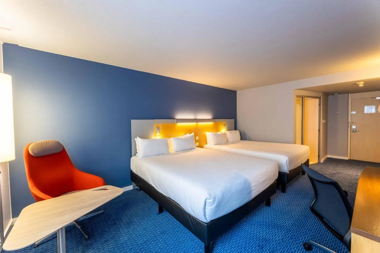 Holiday Inn Express & Suites Ghent, An Ihg Hotel